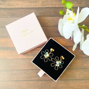 Tiny flower drop earrings- Tiny pearl hoops earrings